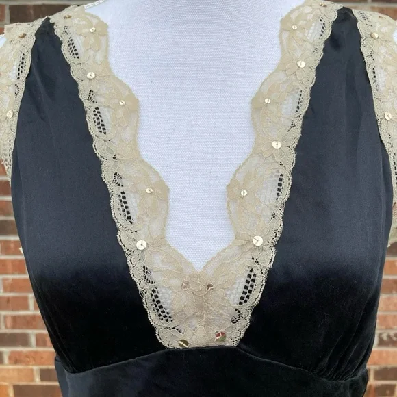 100% Silk Large Daisy Fuentes Black Cream Sequin V-neck Lace Cami Top - Picture 2 of 8